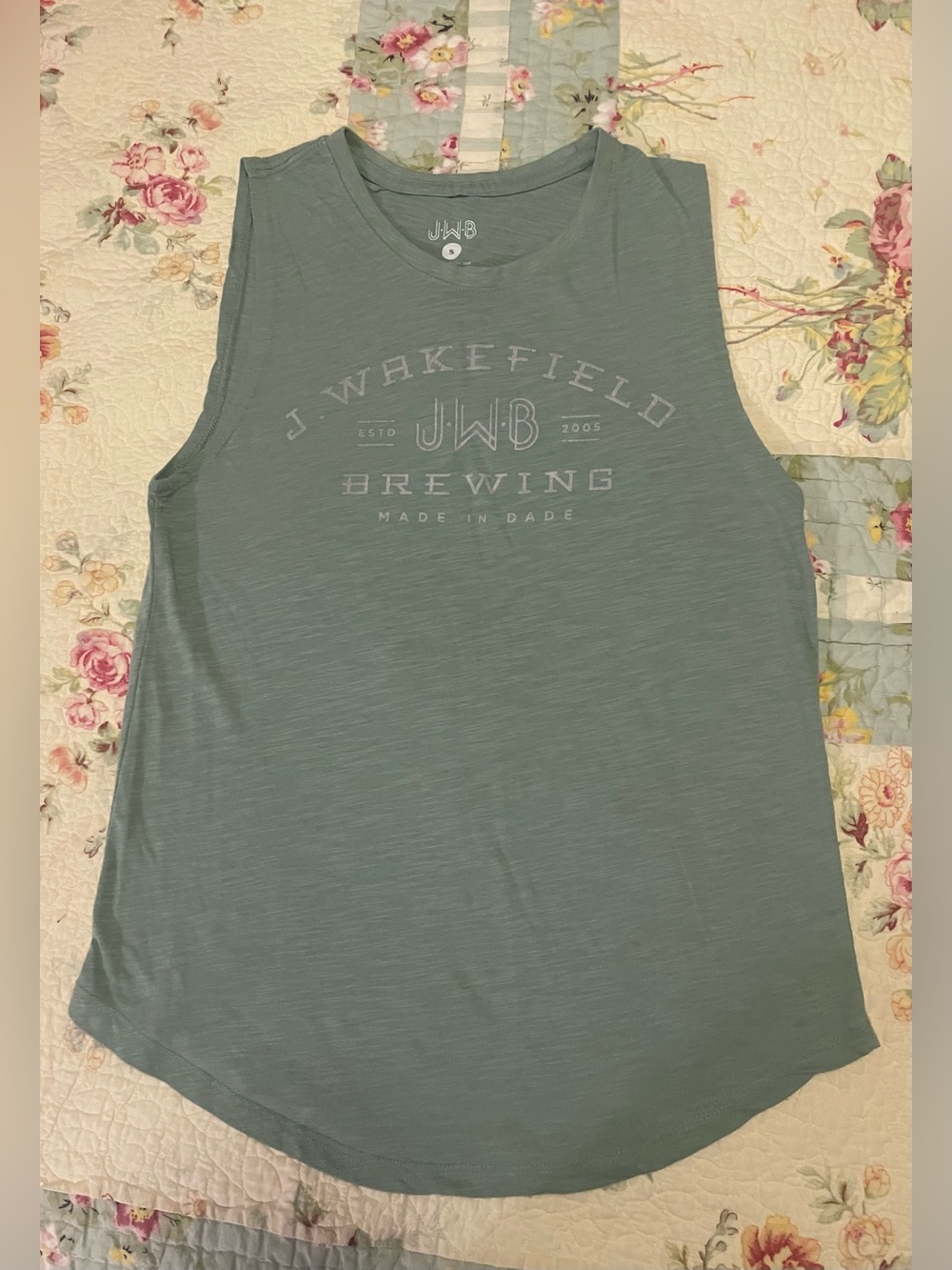 Sleeveless Muscle Tee - Sage Green